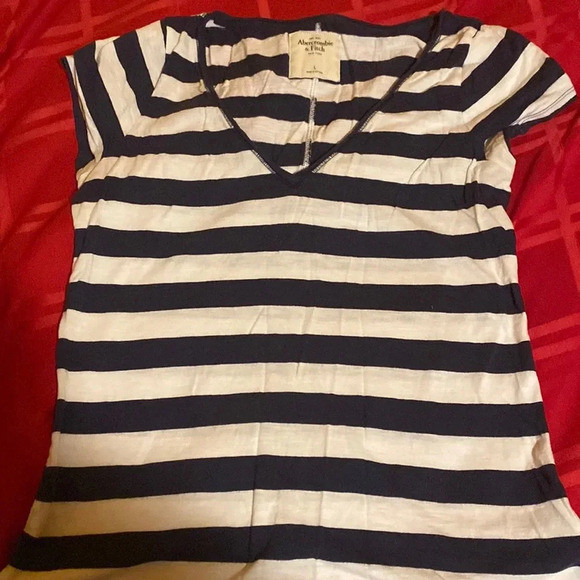 Tops - Abercrombie&Fitch striped V-neck shirt, size L